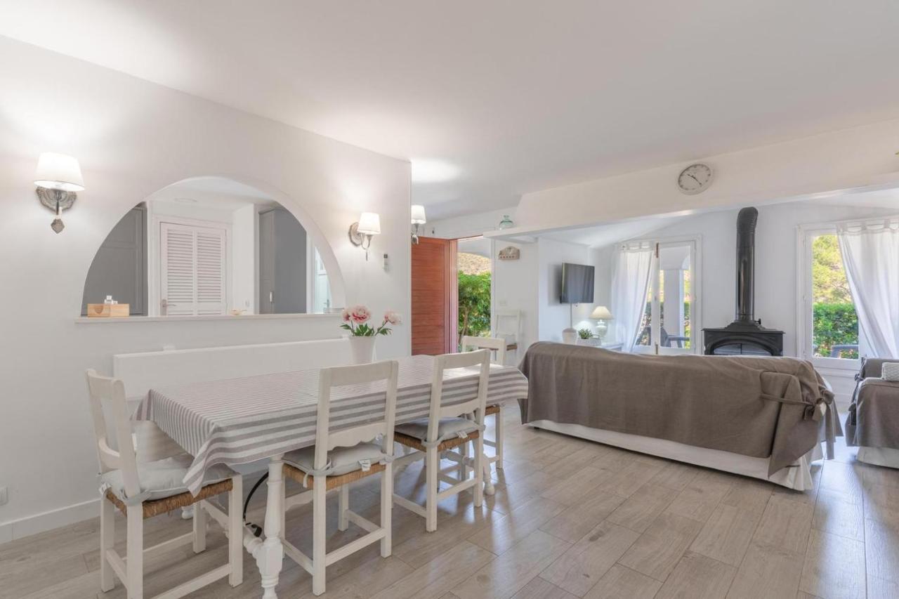 Gorgeous Renovated Cala Sant Vicenc Beach Villa Cala de Sant Vicenc Εξωτερικό φωτογραφία